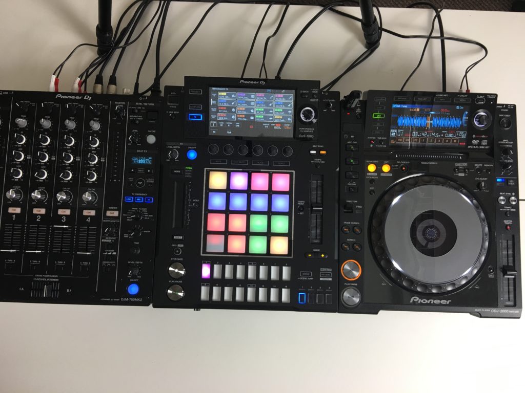 pioneer djs 1000 set up