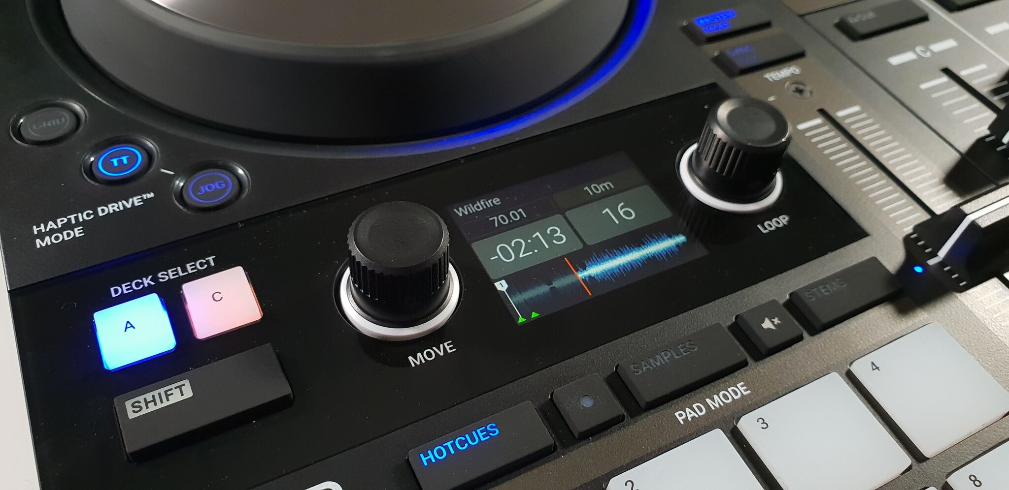 Traktor S4 Screens